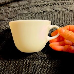 PYREX microwaveable tea cup